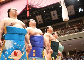 Makuuchi dohyo-iri Aki 2024