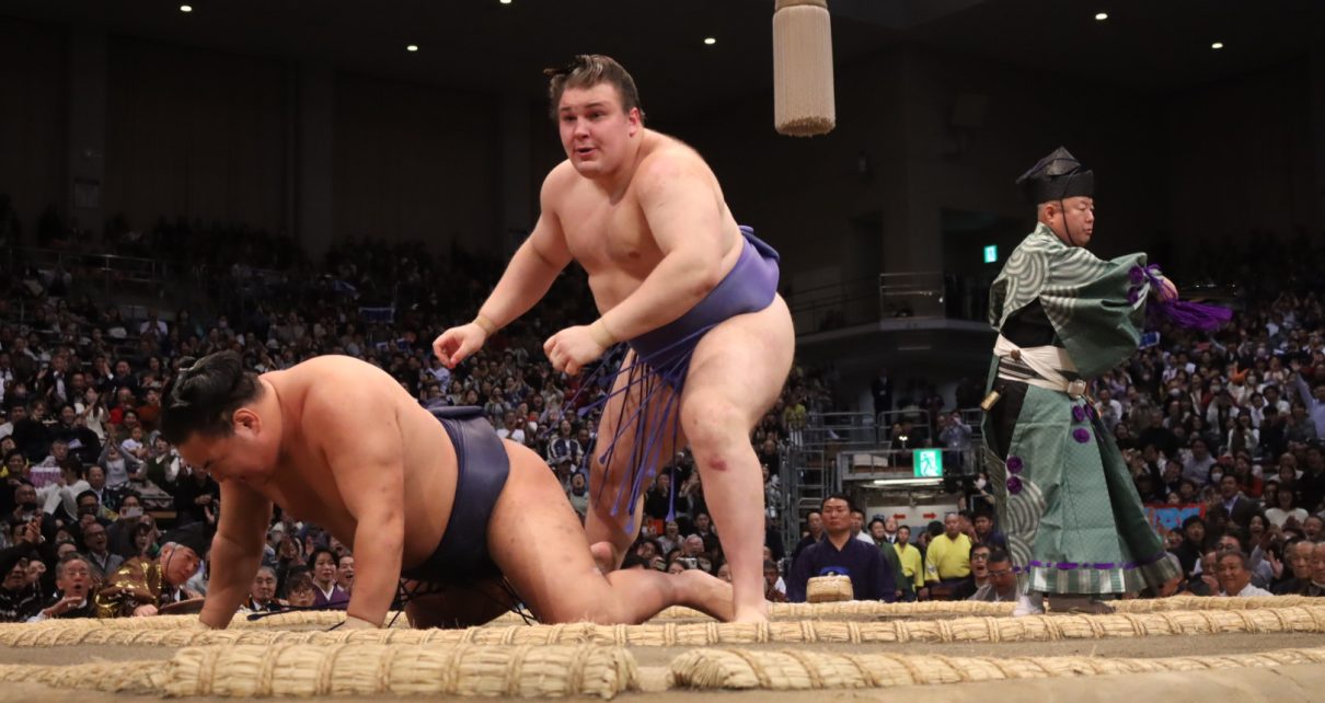 Hoshoryu vs Aonishiki Kyushu 2025