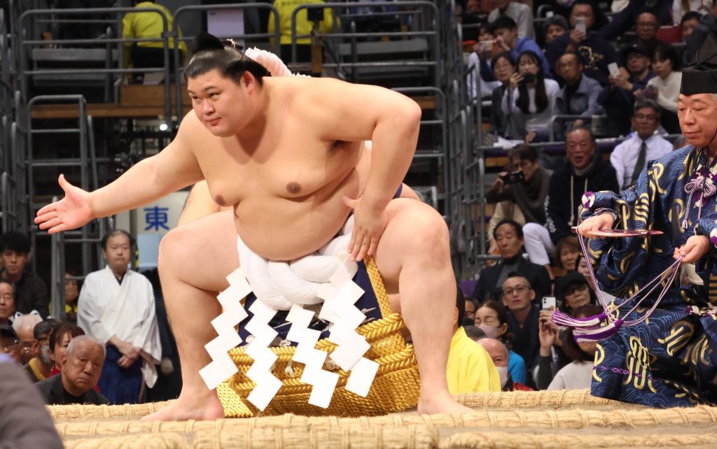 Yokozuna Onosato dohyo-iri Kyushu 2025