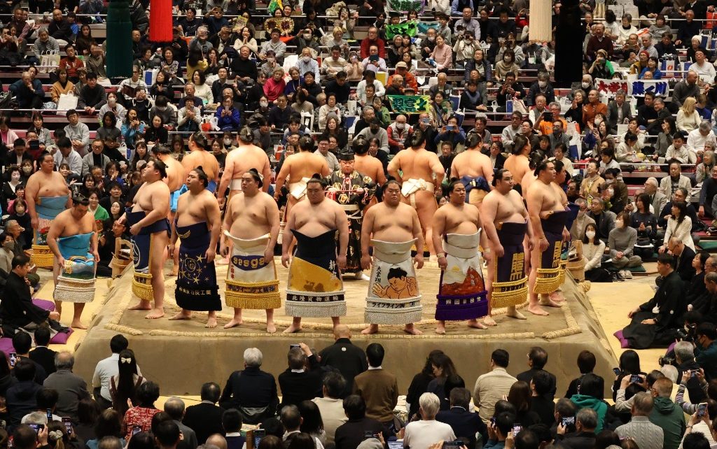 Makuuchi dohyo-iri Hatsu 2026