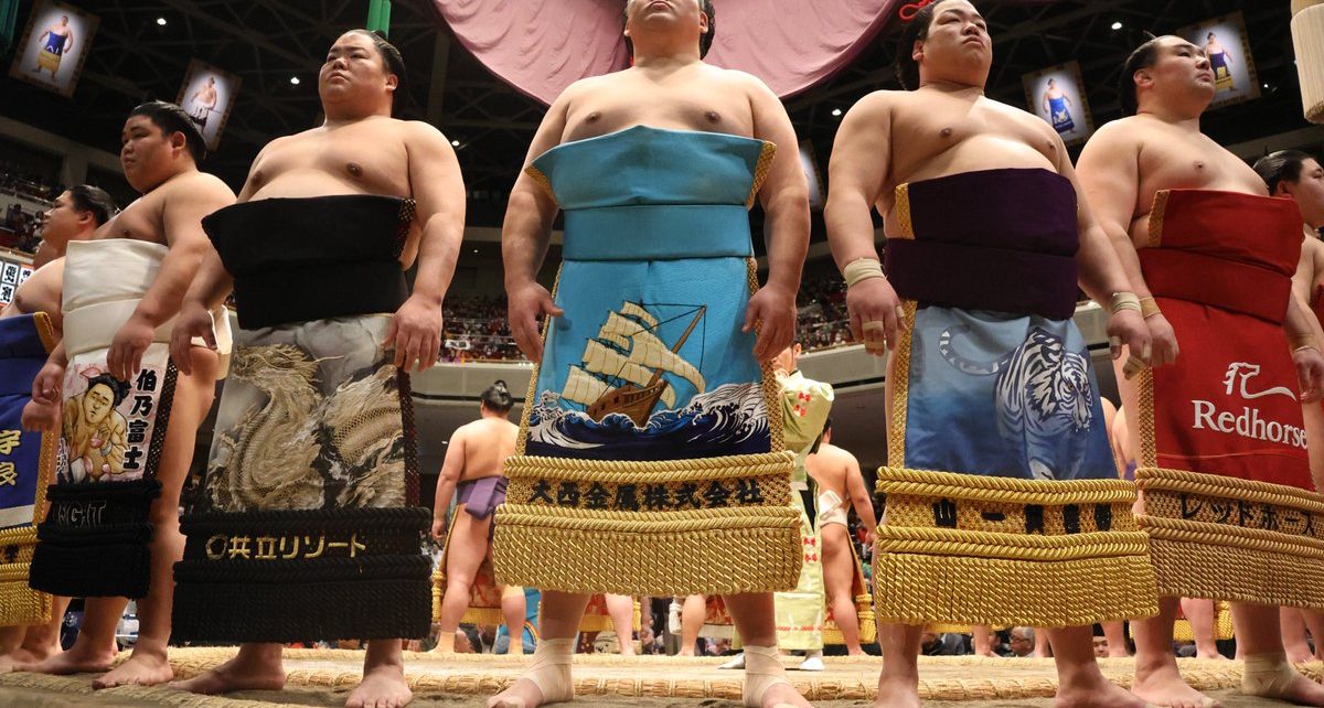 Makuuchi dohyo-iri Hatsu 2026-2